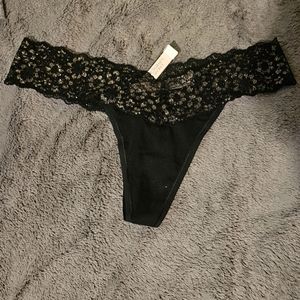 VICTORIA SECRET (PINK) THONG